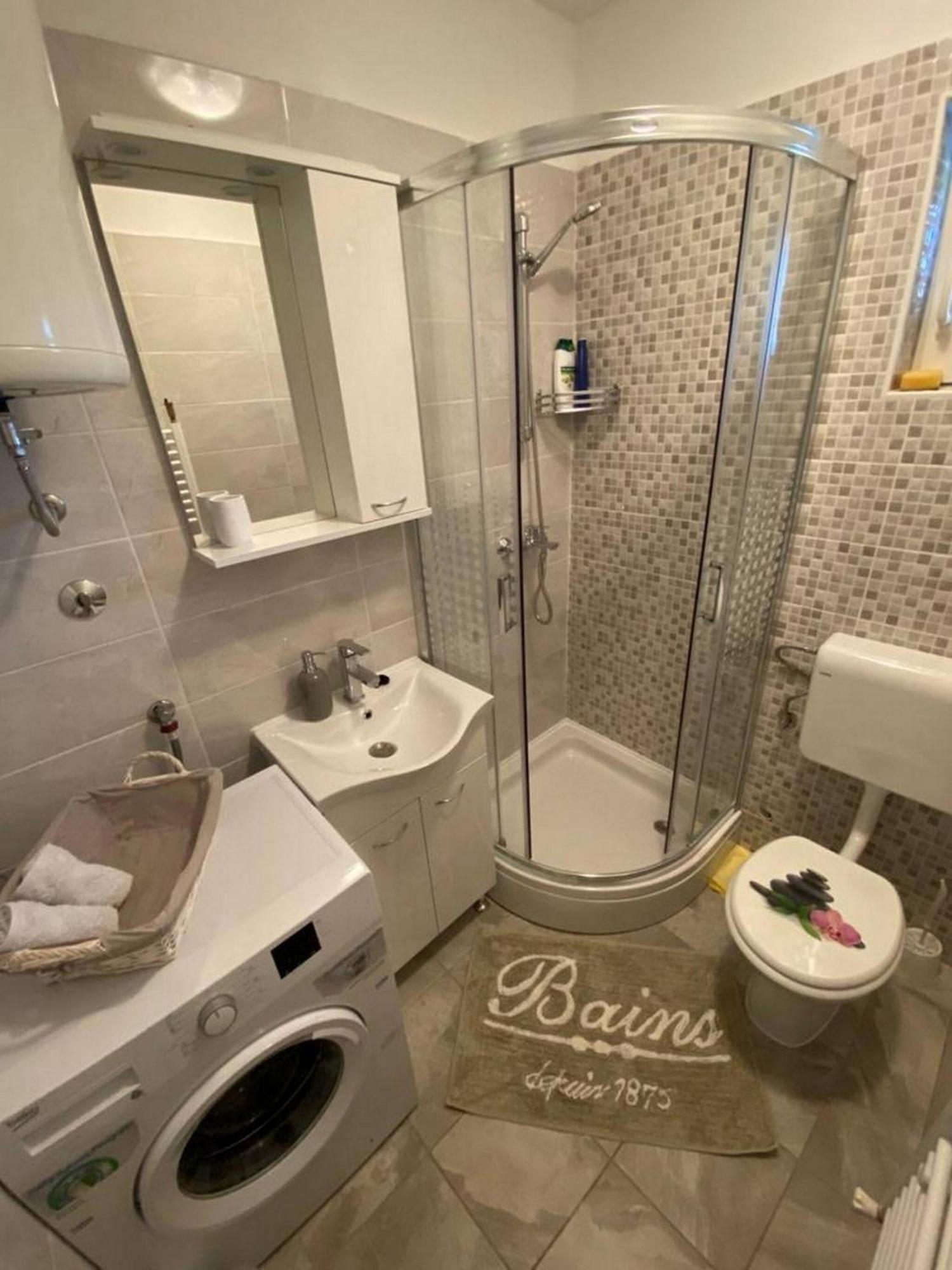 Rural Apartment Ante Drniš Eksteriør bilde